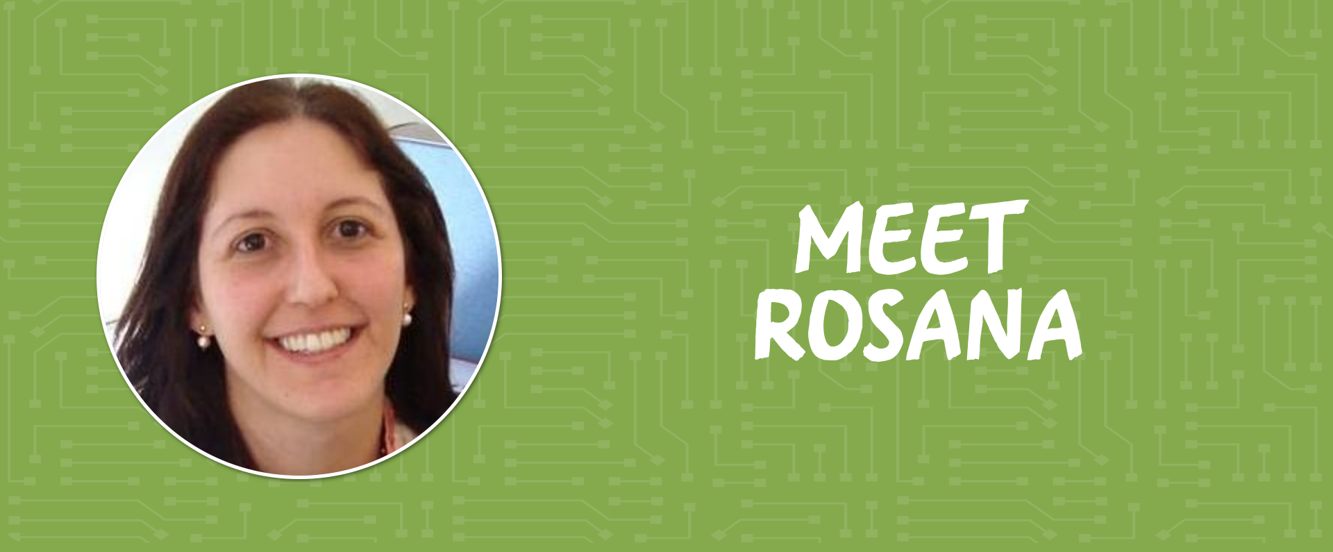 Woman smiling - Meet Rosana