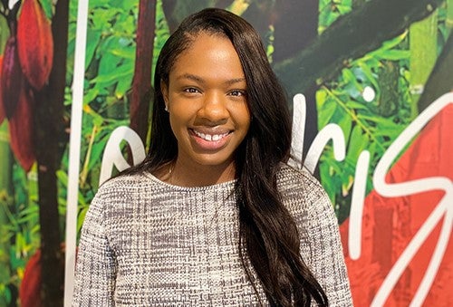 Supply-ChainEmployee Darrielle Terry