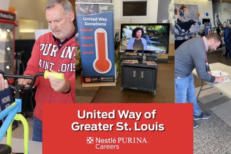 Associates volunteering with the United Way of Greater St. Louis