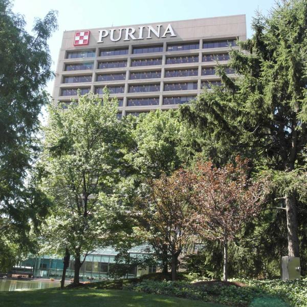 Purina-building