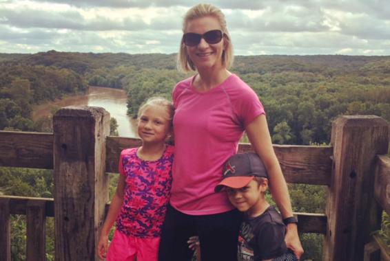 Gina with 2 kids