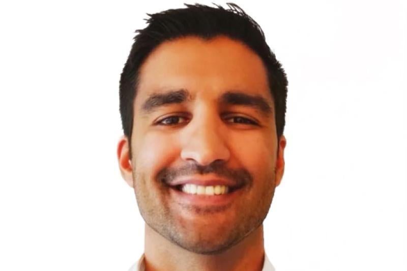 Headshot of Arif